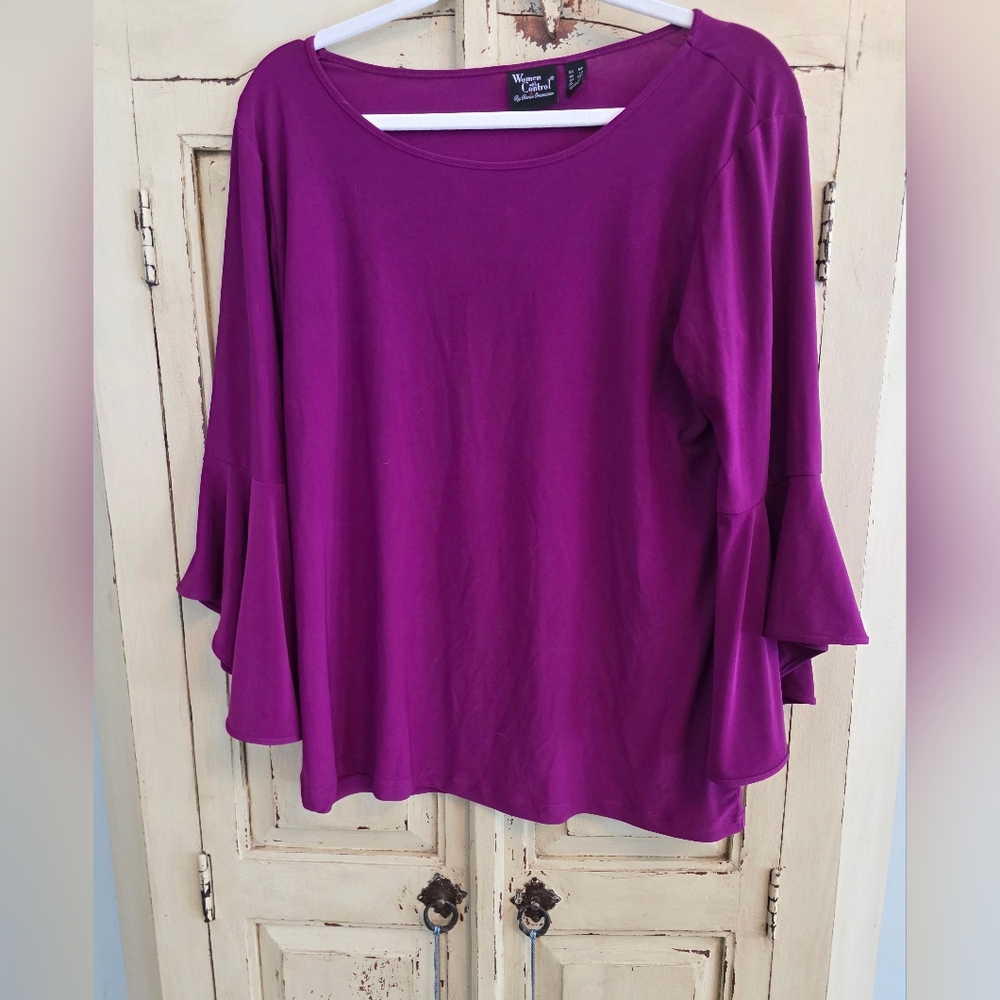 Bell Sleeve Top Size MP